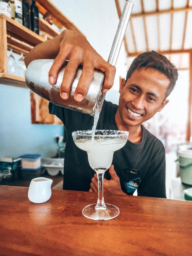 Segara Lombok Beach Resort เซอลงเบอลานัก ภายนอก รูปภาพ