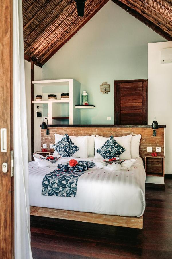 Segara Lombok Beach Resort เซอลงเบอลานัก ภายนอก รูปภาพ