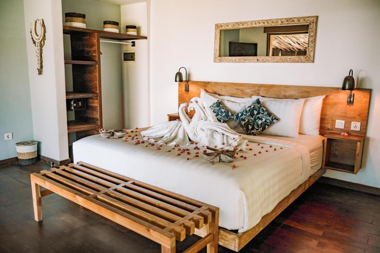 Segara Lombok Beach Resort เซอลงเบอลานัก ภายนอก รูปภาพ