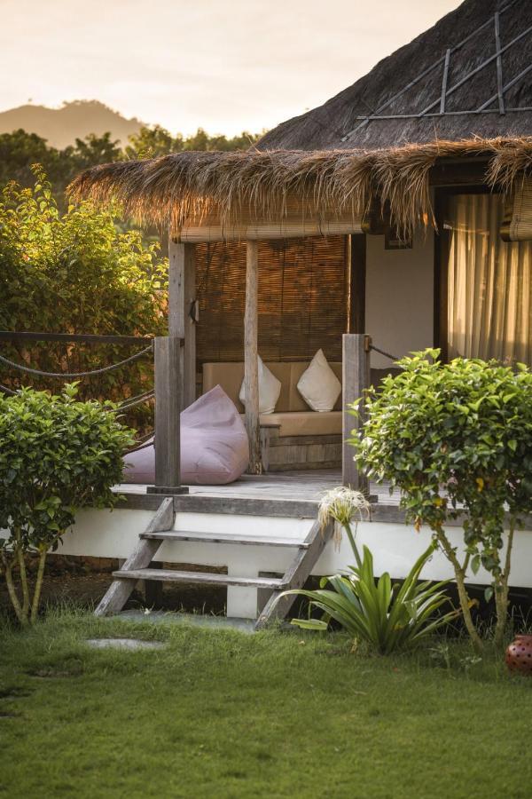 Segara Lombok Beach Resort เซอลงเบอลานัก ภายนอก รูปภาพ