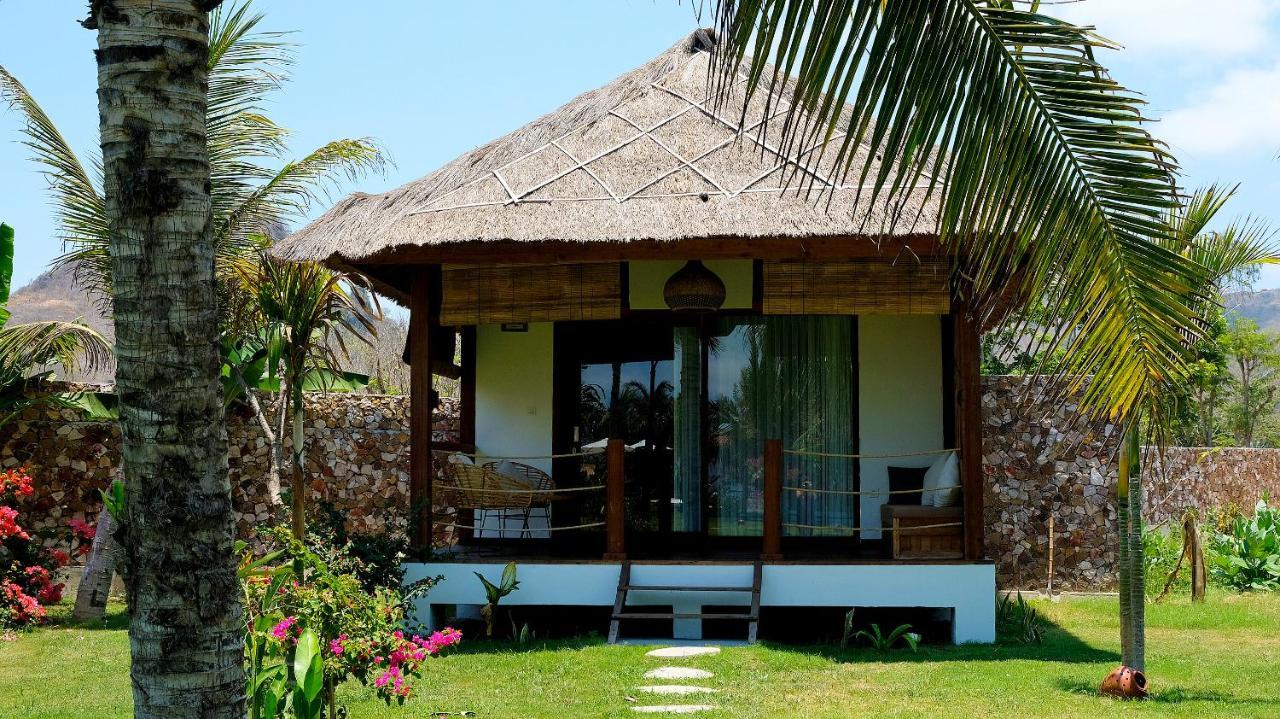 Segara Lombok Beach Resort เซอลงเบอลานัก ภายนอก รูปภาพ